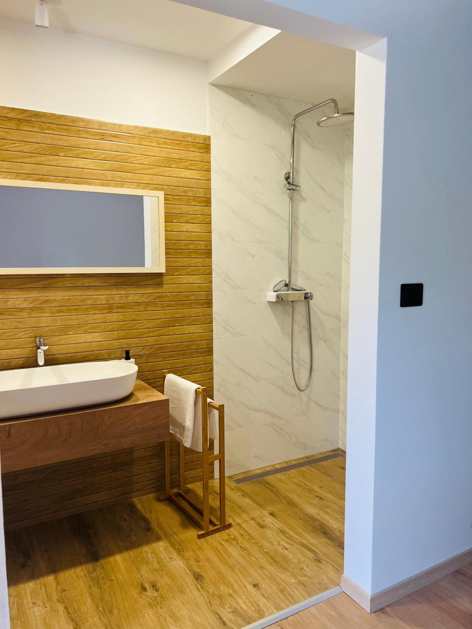 Vila Prisunca Jacuzzi & Swimming Pool 파진 외부 사진
