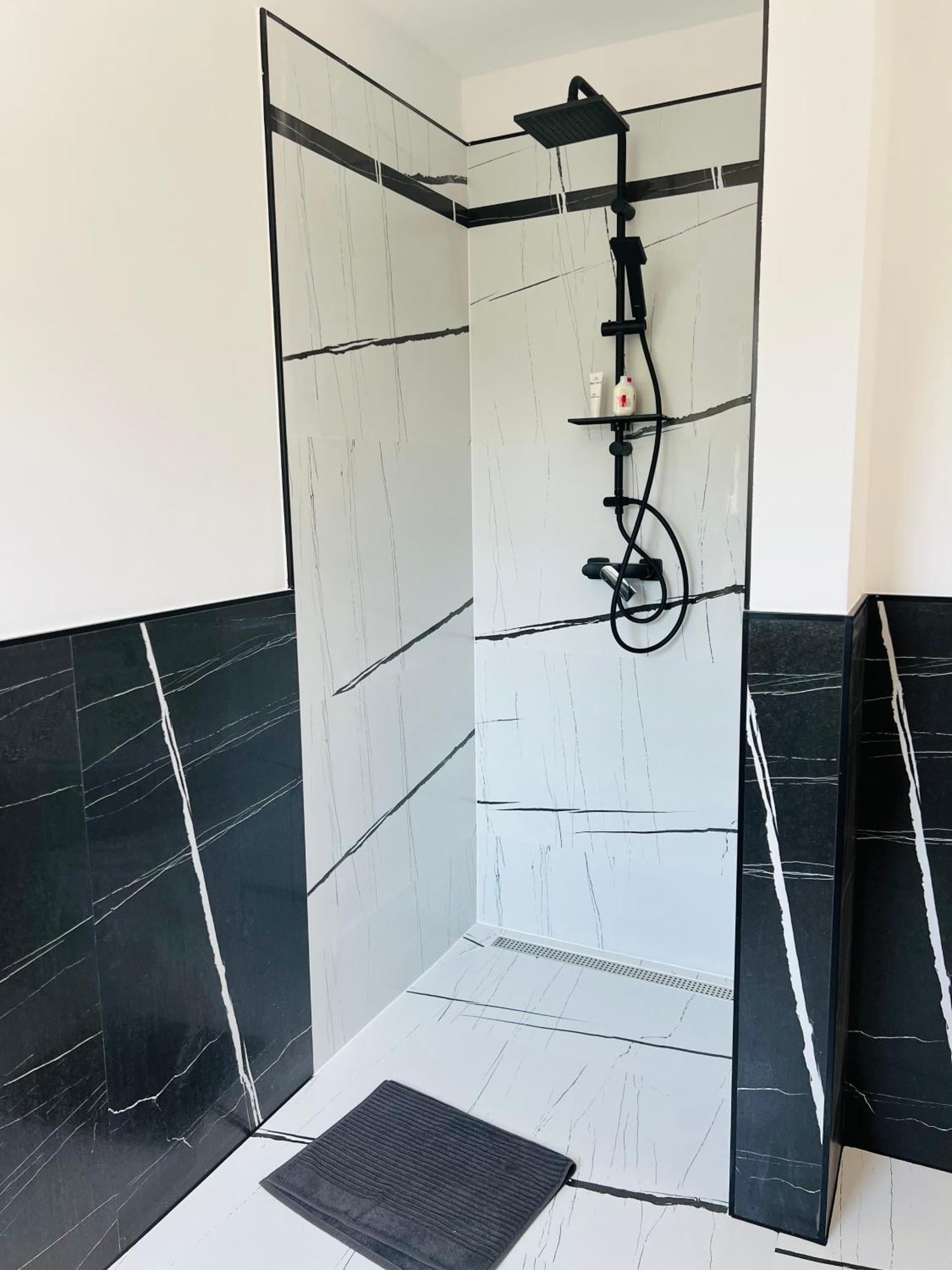 Vila Prisunca Jacuzzi & Swimming Pool 파진 외부 사진